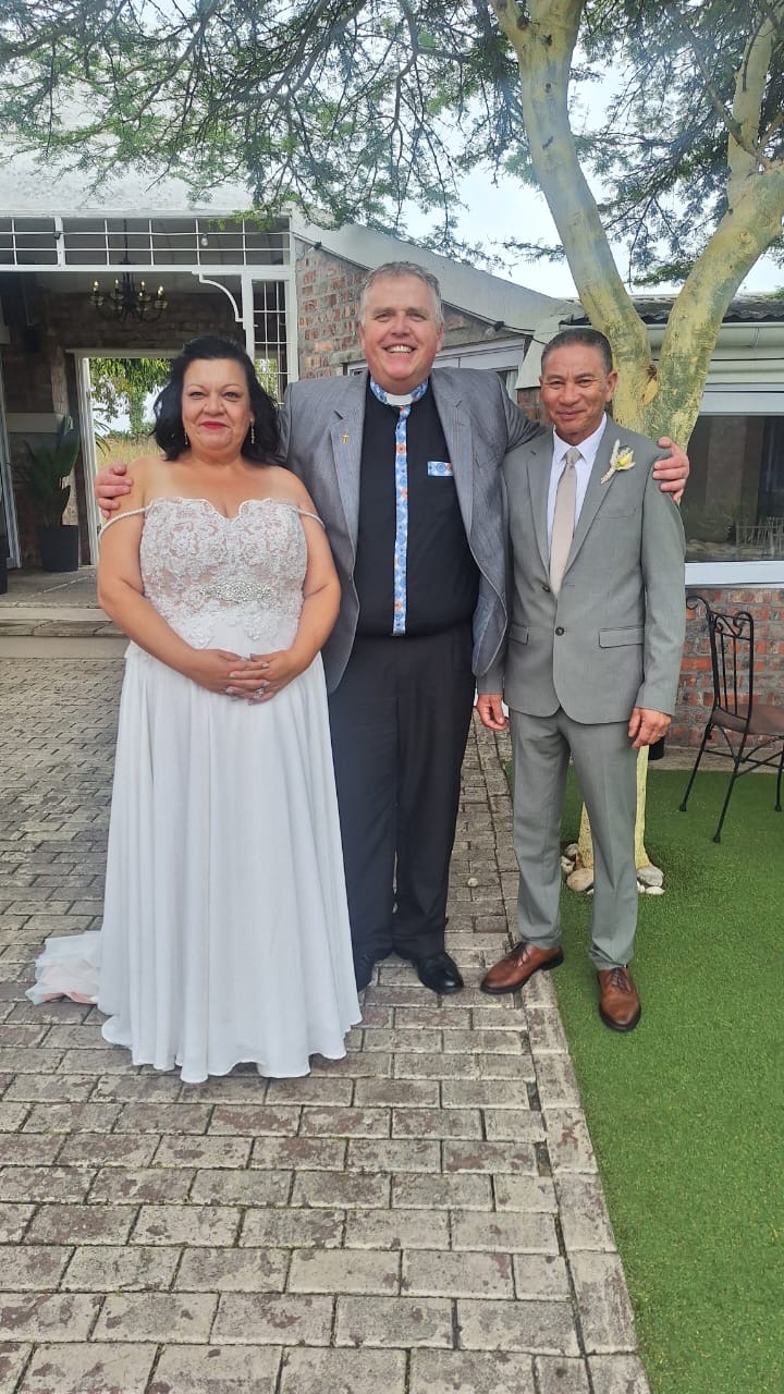 Wedding ceremony by Dr. Gerrit Rademeyer in Soekmekaar